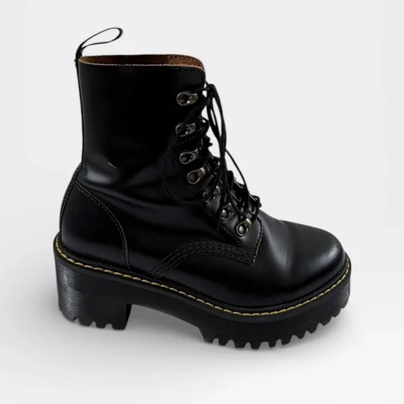 Dr. Martens Leona Vintage Smooth leather heeled platform boots in black Size 8 - Picture 2 of 10
